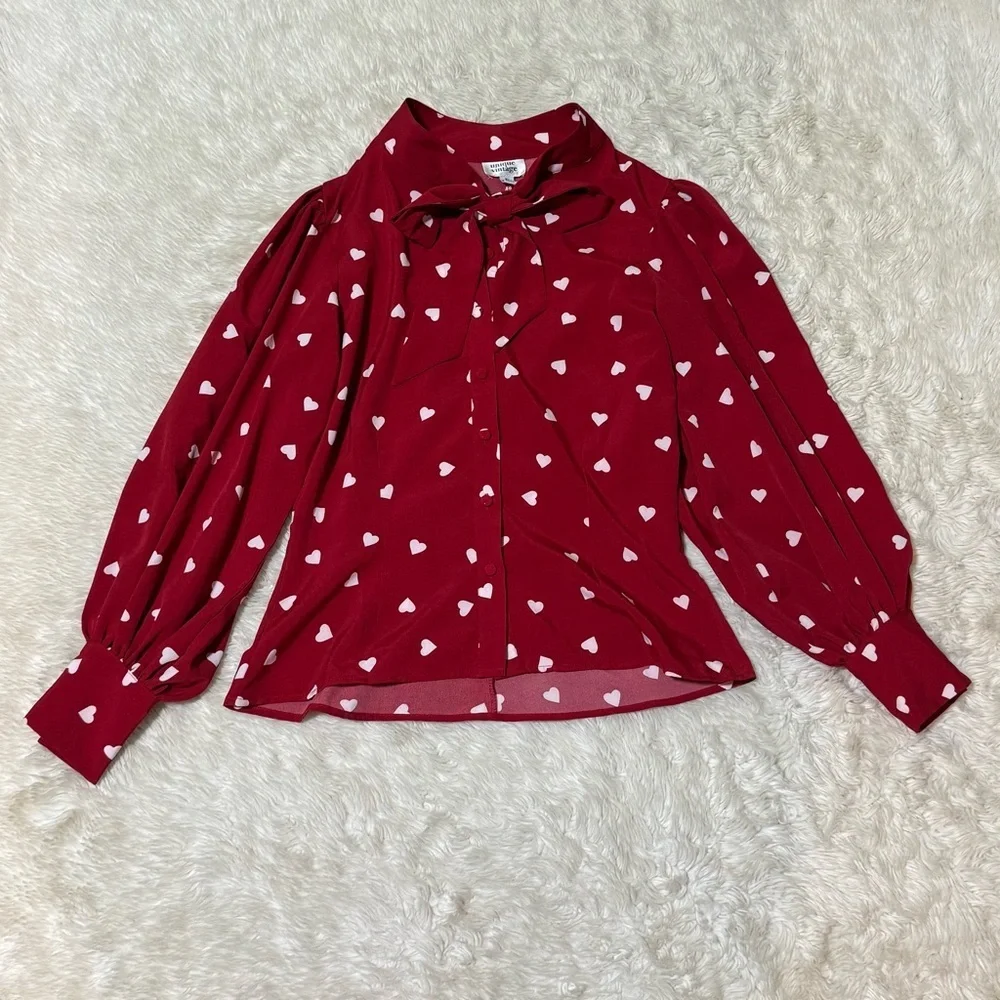 Unique Vintage Heart Print Blouse - Size Medium - Picture 2 of 5